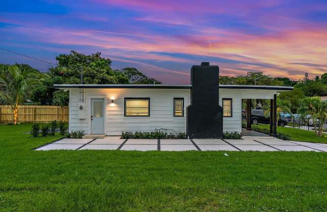931 33rd St photos photos
