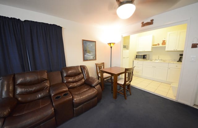892 Hahaione Street - 892 Hahaione Street, East Honolulu, HI 96825