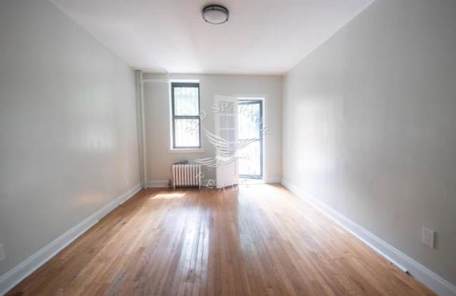 160 West 132nd Street photos photos