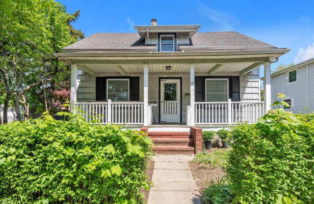 23 S Bayles Avenue photos photos