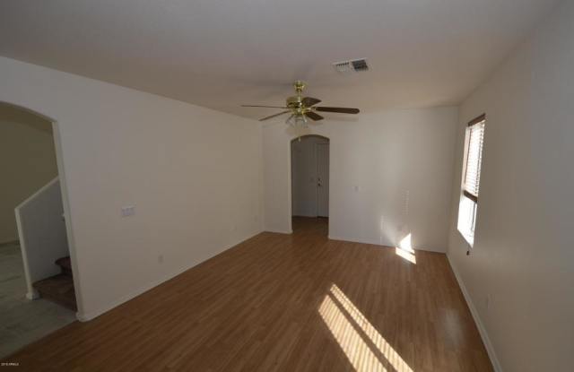 630 N Diane Ct Gallery 3