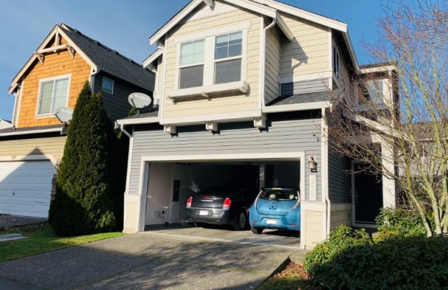 315 125th PL SE - 315 125th Place Southeast, Snohomish County, WA 98208