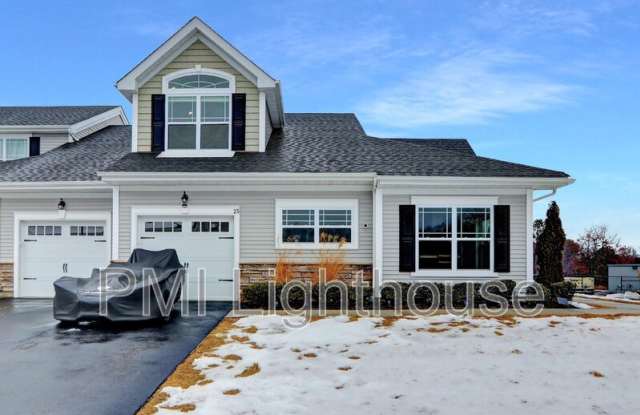 25 Willow Drive Gallery 1
