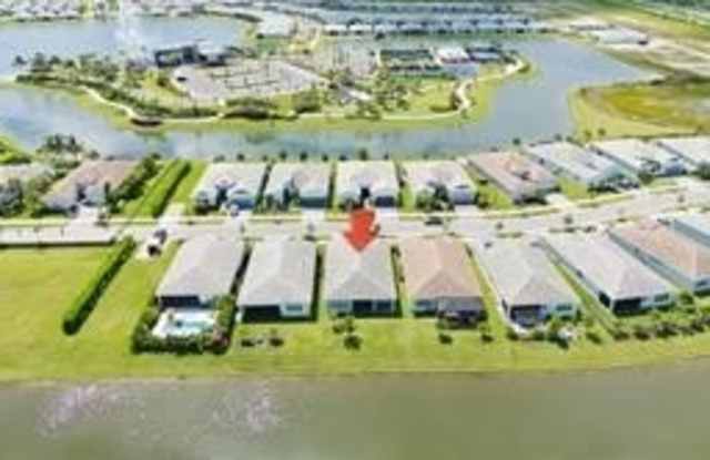 10407 SW AQUILA Way Gallery 3