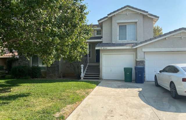 40144 Vicker Way - 40144 Vicker Way, Palmdale, CA 93551