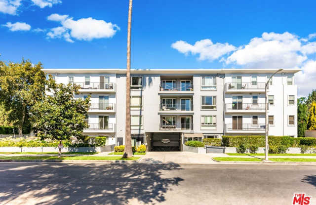 4820 Bellflower Ave photos photos