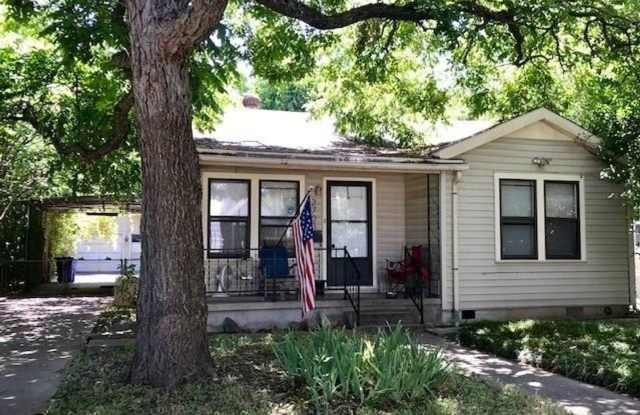 2703 Stacy Lane Gallery 2