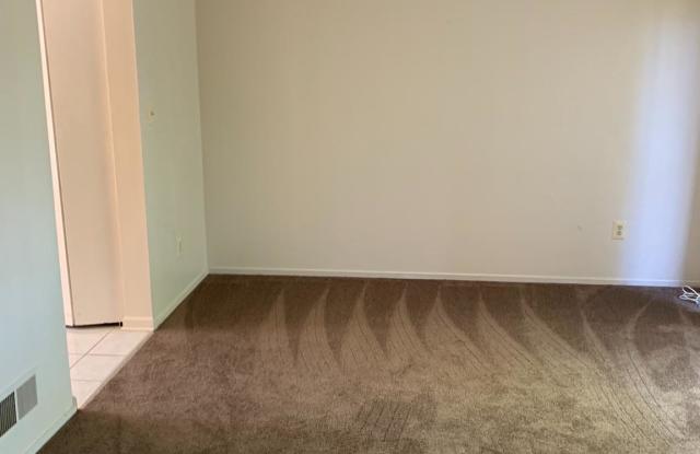 19517 DIVOT PLACE Gallery 3