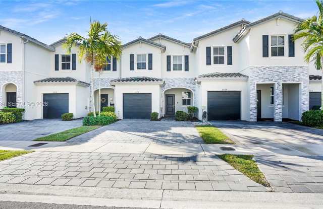 2676 Southeast 12th Street photos photos