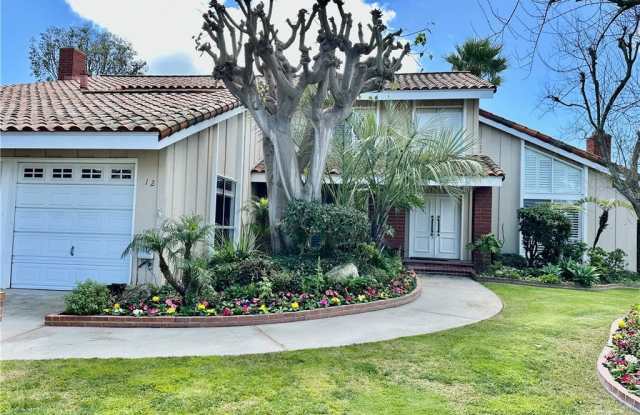 12 Country Meadow Road - 12 Country Meadow Road, Rolling Hills Estates, CA 90274