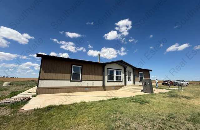 409 Curry Road East Gallery 1