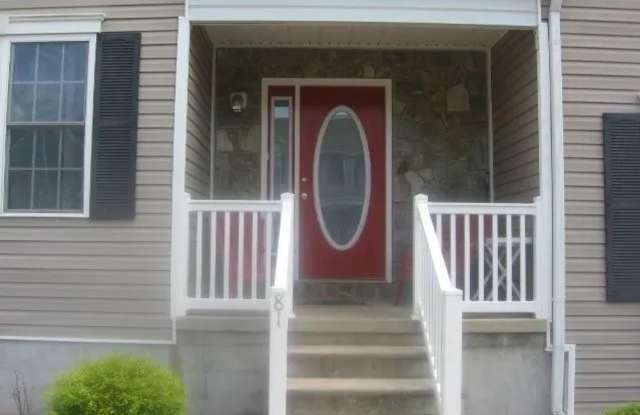 THE PINNACLES- 81 - 3BR, 2.5 Ba townhome with full walkout basement Gallery 4
