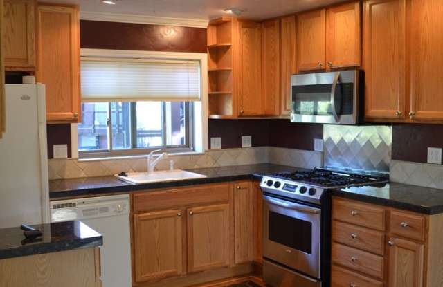 Mountain Views, Heated Garage = Perfect Mountain Retreat photos photos
