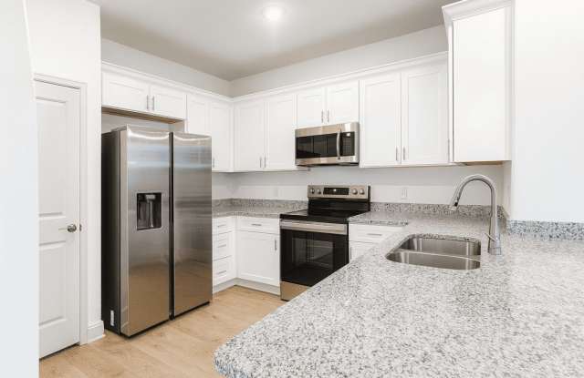 7512 Briarwood Pass Gallery 2