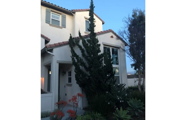 372 W Linden Drive - 372 West Linden Drive, Orange, CA 92865