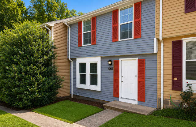 Available Now!  3 Bedroom Townhouse King George photos photos