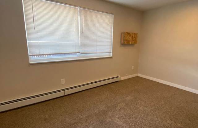5850 Newcombe Court Gallery 4