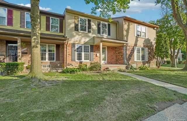 36517 Park Place Drive Gallery 2