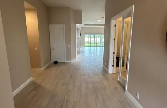 9908 Timber Creek Way Gallery 4