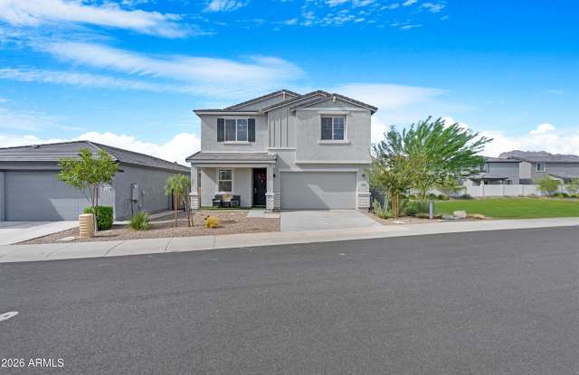 2562 E BOULDER Avenue Gallery 4