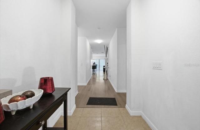 2414 ADDISON CREEK Drive Gallery 4