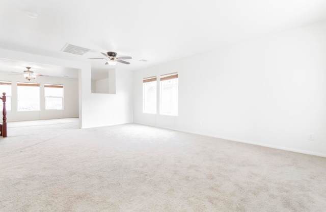 Spacious 4BD + Loft Two-Story in The Vistas at Summerlin — All Appliances Included! Gallery 3