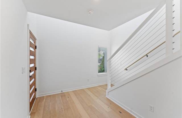 134 S Paddock Loop Gallery 3