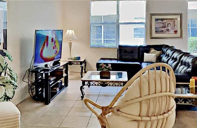 9814 Quinta Artesa WAY Gallery 4