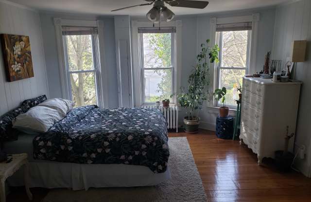 5001 Roland Ave., 2nd Floor, Unit 3 photos photos