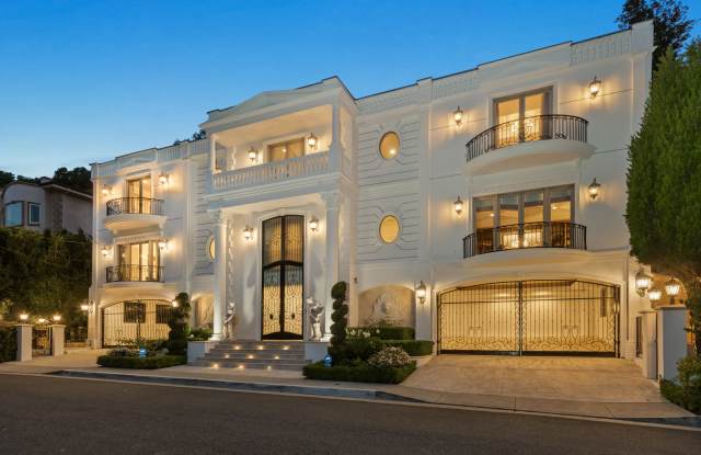 1455 Robmar Gallery 3