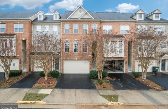 19141 COMMONWEALTH TERRACE - 19141 Commonwealth Terrace, Lansdowne, VA 20176