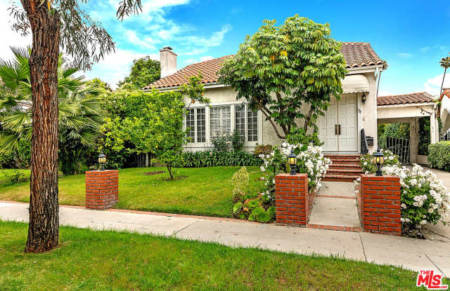 138 N WILLAMAN DR - 138 North Willaman Drive, Beverly Hills, CA 90211