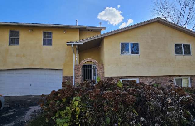 2020 Crosstown Boulevard Northeast photos photos 2020 Crosstown Boulevard Northeast photos photos