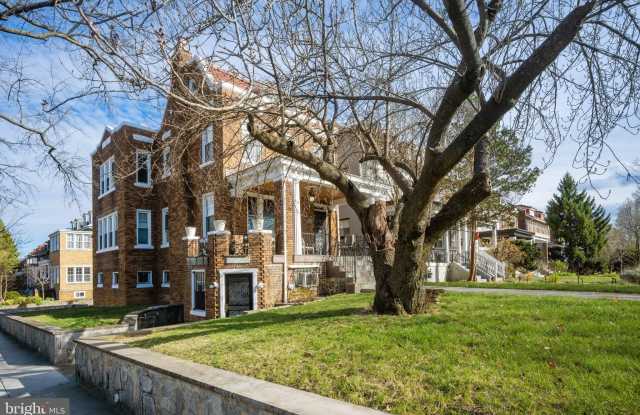 4221 16TH STREET NW - 4221 16th Street Northwest, Washington, DC 20011