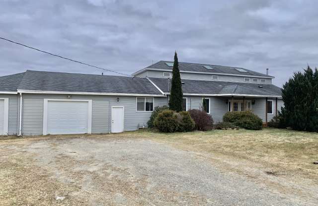 756 Stream Road photos photos