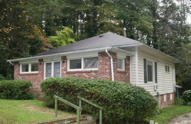 3 Bedroom home in Hendersonville! photos photos