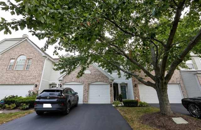 2943 Stonewater Drive Gallery 1