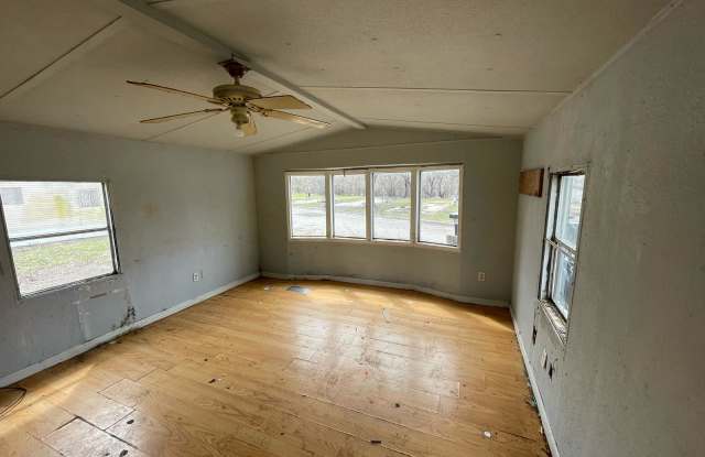 1806 E Webster Rd photos photos