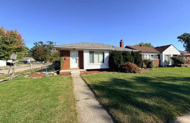 Single Family Home in Eastpointe - Now Available! Gallery 3