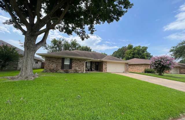 Close to Barksdale Air Force Base... photos photos