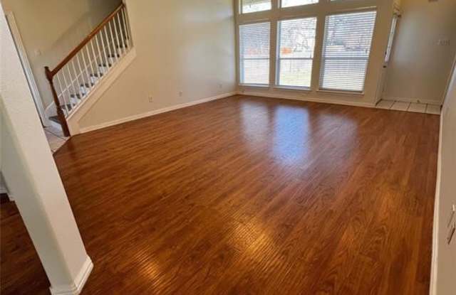 7211 Garden Green Drive Gallery 2