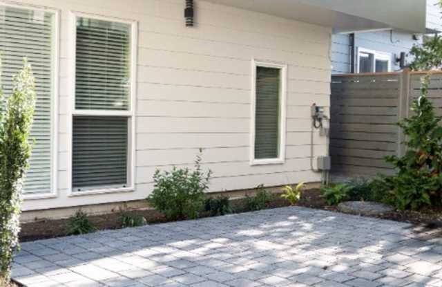 BalCro | A Premier Residential Community | Move-In Special on Select Units! Gallery 4