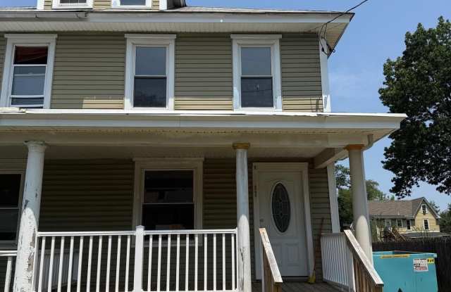 57 PINE STREET - 57 Pine Street, Beverly, NJ 08010 57 PINE STREET - 57 Pine Street, Beverly, NJ 08010