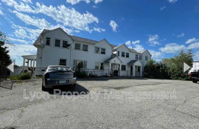 333 Main Road - 333 Main Road, Tiverton, RI 02878