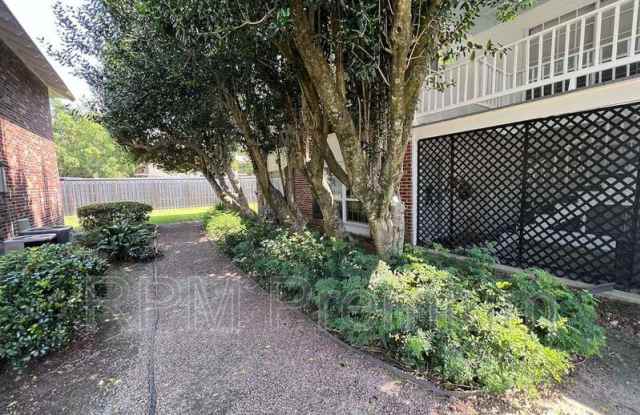 10438 Jefferson Hwy Unit D Gallery 3