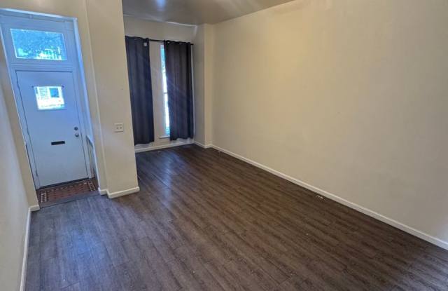 2304 Ruskin Ave – Updated 4 Bedroom, 2 Bath Townhome in Parkview-Woodbrook photos photos