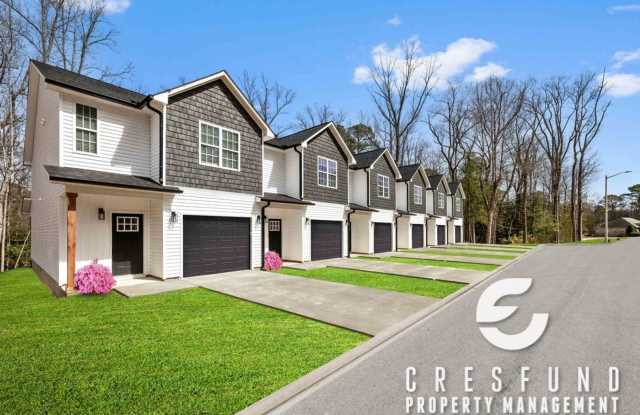 Luxury New 3BR Townhomes | Garage + Pool | 7 min to Fort Bragg Gallery 3