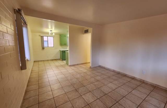 2642 North Santa Rita Avenue - 1 Gallery 3