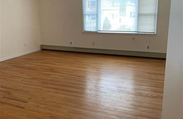 14 Westview Avenue Gallery 3
