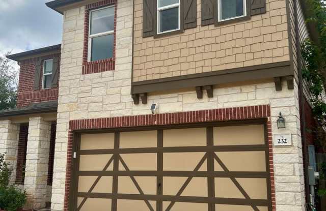 Large 5 Bedroom Home on Corner Lot - 232 Espresso Drive, Travis County, TX 78728